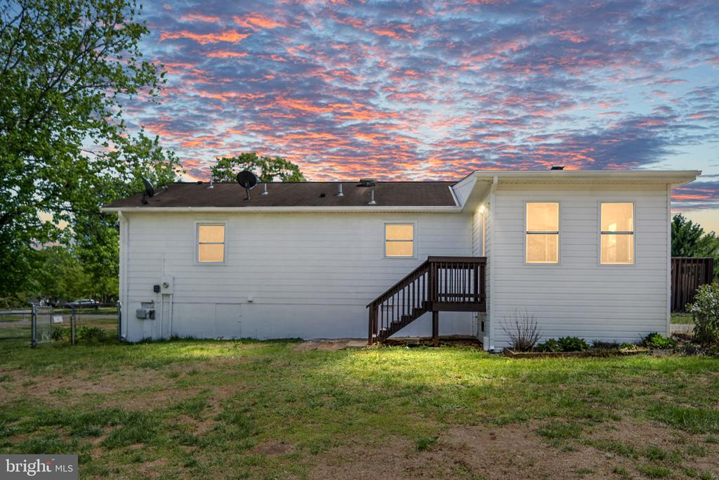 11101 CREST LN, BEALETON, Virginia 22712, 3 Bedrooms Bedrooms, ,2 BathroomsBathrooms,Residential,11101 CREST LN,VAFQ2021178 MLS # VAFQ2021178 11101 CREST LN, BEALETON, Virginia 22712, 3 Bedrooms Bedrooms, ,2 BathroomsBathrooms,Residential,11101 CREST LN,VAFQ2021178 MLS # VAFQ2021178