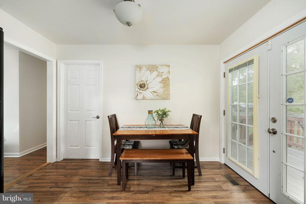 7404 N KATIE DR, FREDERICKSBURG, Virginia 22407, 3 Bedrooms Bedrooms, ,2 BathroomsBathrooms,Residential,7404 N KATIE DR,VASP2040754 MLS # VASP2040754