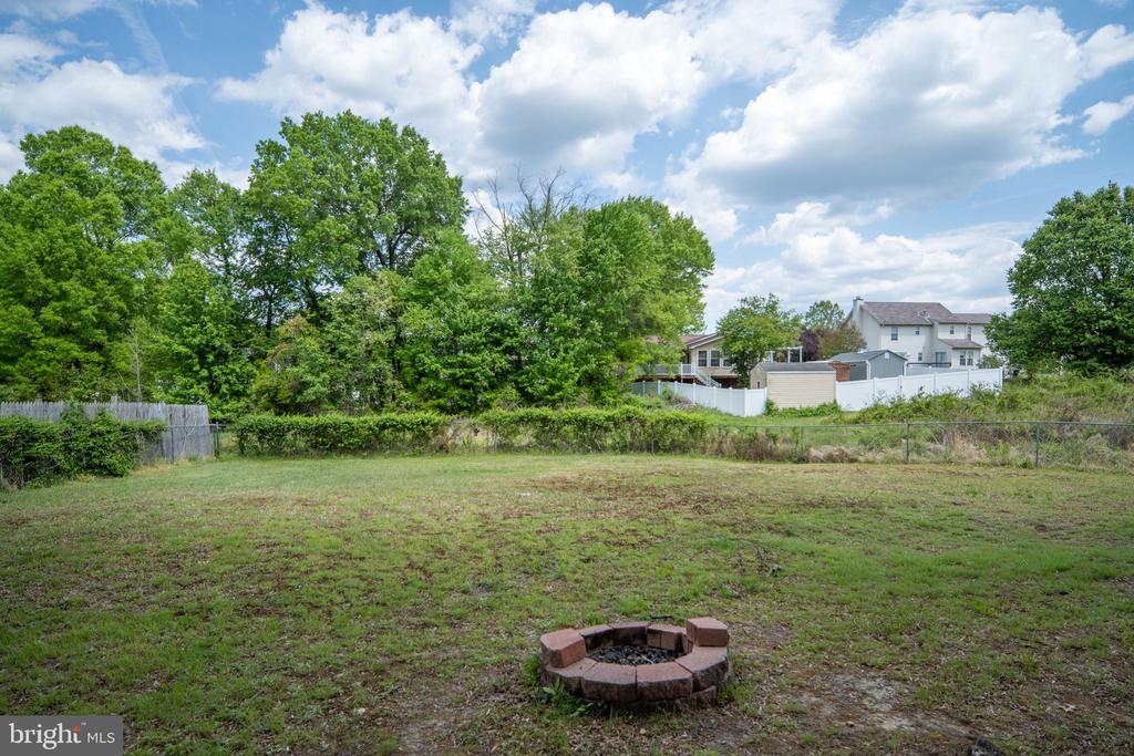 7404 N KATIE DR, FREDERICKSBURG, Virginia 22407, 3 Bedrooms Bedrooms, ,2 BathroomsBathrooms,Residential,7404 N KATIE DR,VASP2040754 MLS # VASP2040754