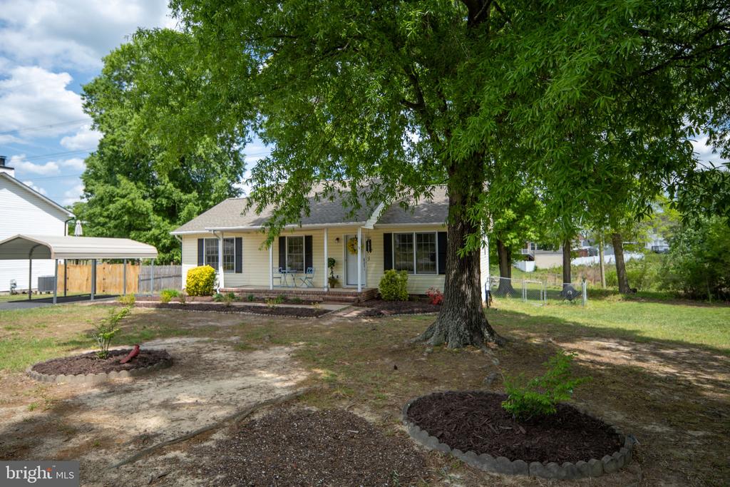 7404 N KATIE DR, FREDERICKSBURG, Virginia 22407, 3 Bedrooms Bedrooms, ,2 BathroomsBathrooms,Residential,7404 N KATIE DR,VASP2040754 MLS # VASP2040754