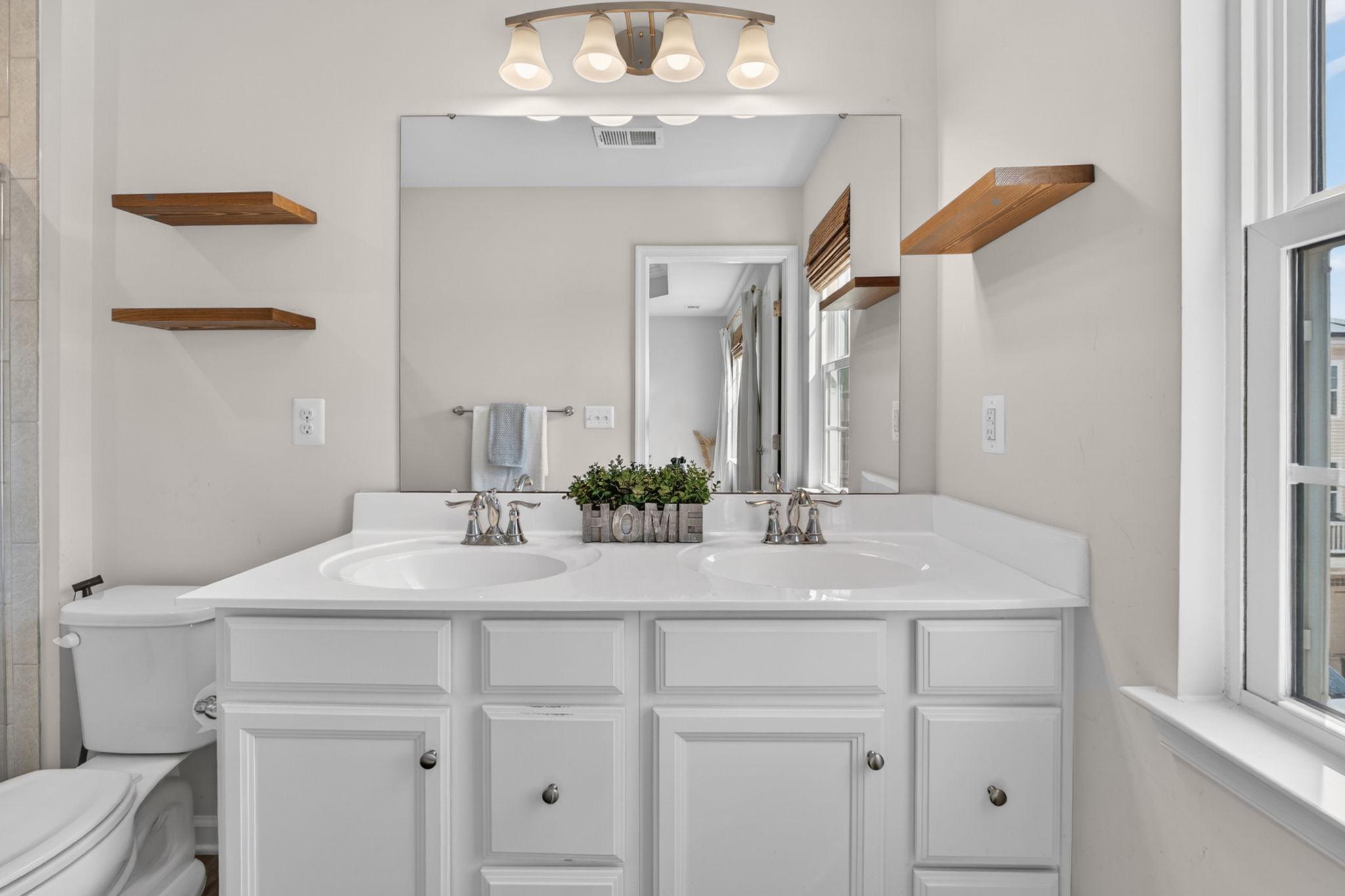 5121 PENN ST, BEALETON, Virginia 22712, 3 Bedrooms Bedrooms, ,2 BathroomsBathrooms,Residential,5121 PENN ST,VAFQ2021636 MLS # VAFQ2021636