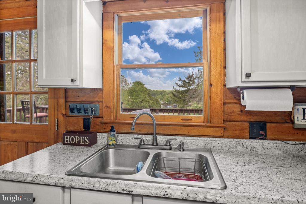 6405 MATTHEW LN, MINERAL, Virginia 23117, 4 Bedrooms Bedrooms, ,2 BathroomsBathrooms,Residential,6405 MATTHEW LN,VASP2041150 MLS # VASP2041150