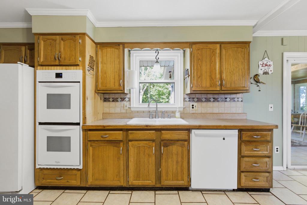 199 BLUE ROCK LN, ROSELAND, Virginia 22967, 3 Bedrooms Bedrooms, ,3 BathroomsBathrooms,Residential,199 BLUE ROCK LN,VANL2000654 MLS # VANL2000654