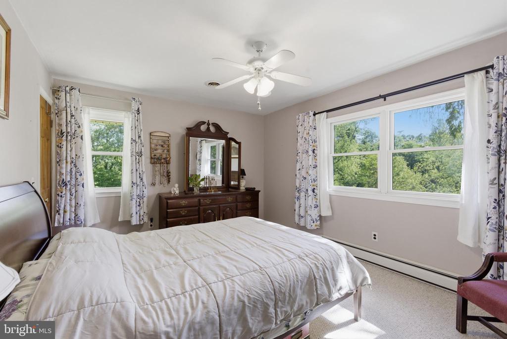 199 BLUE ROCK LN, ROSELAND, Virginia 22967, 3 Bedrooms Bedrooms, ,3 BathroomsBathrooms,Residential,199 BLUE ROCK LN,VANL2000654 MLS # VANL2000654