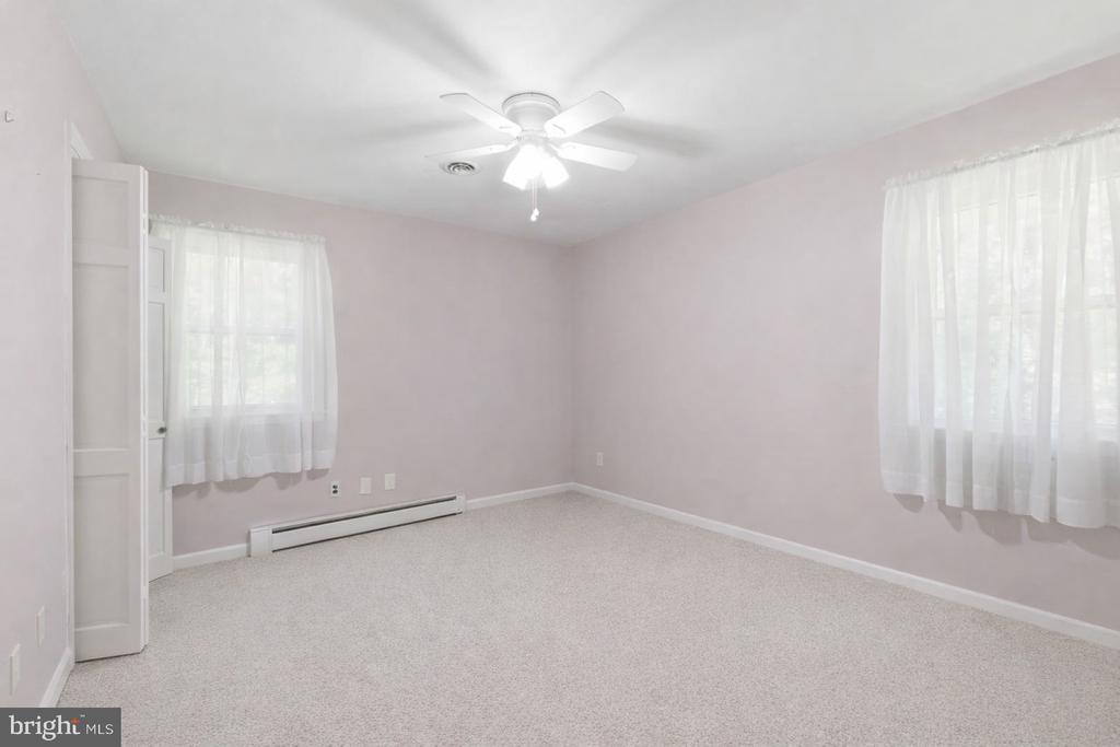 199 BLUE ROCK LN, ROSELAND, Virginia 22967, 3 Bedrooms Bedrooms, ,3 BathroomsBathrooms,Residential,199 BLUE ROCK LN,VANL2000654 MLS # VANL2000654