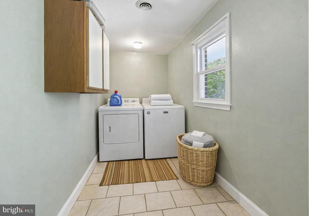 199 BLUE ROCK LN, ROSELAND, Virginia 22967, 3 Bedrooms Bedrooms, ,3 BathroomsBathrooms,Residential,199 BLUE ROCK LN,VANL2000654 MLS # VANL2000654