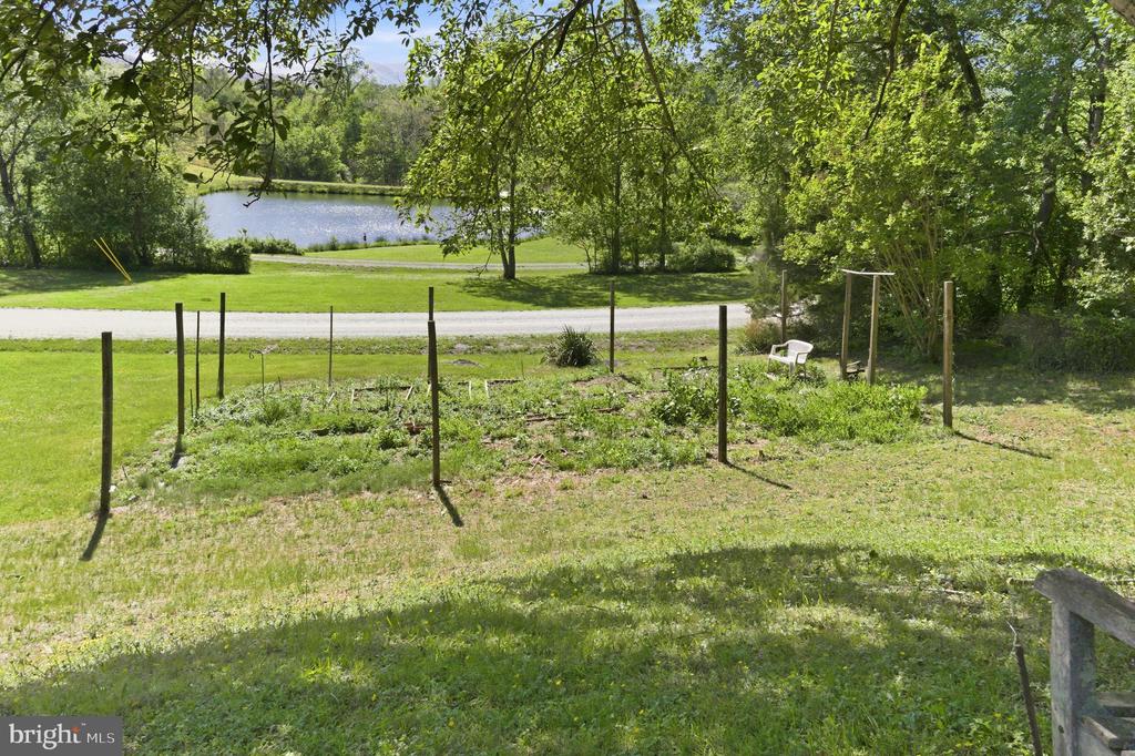 199 BLUE ROCK LN, ROSELAND, Virginia 22967, 3 Bedrooms Bedrooms, ,3 BathroomsBathrooms,Residential,199 BLUE ROCK LN,VANL2000654 MLS # VANL2000654