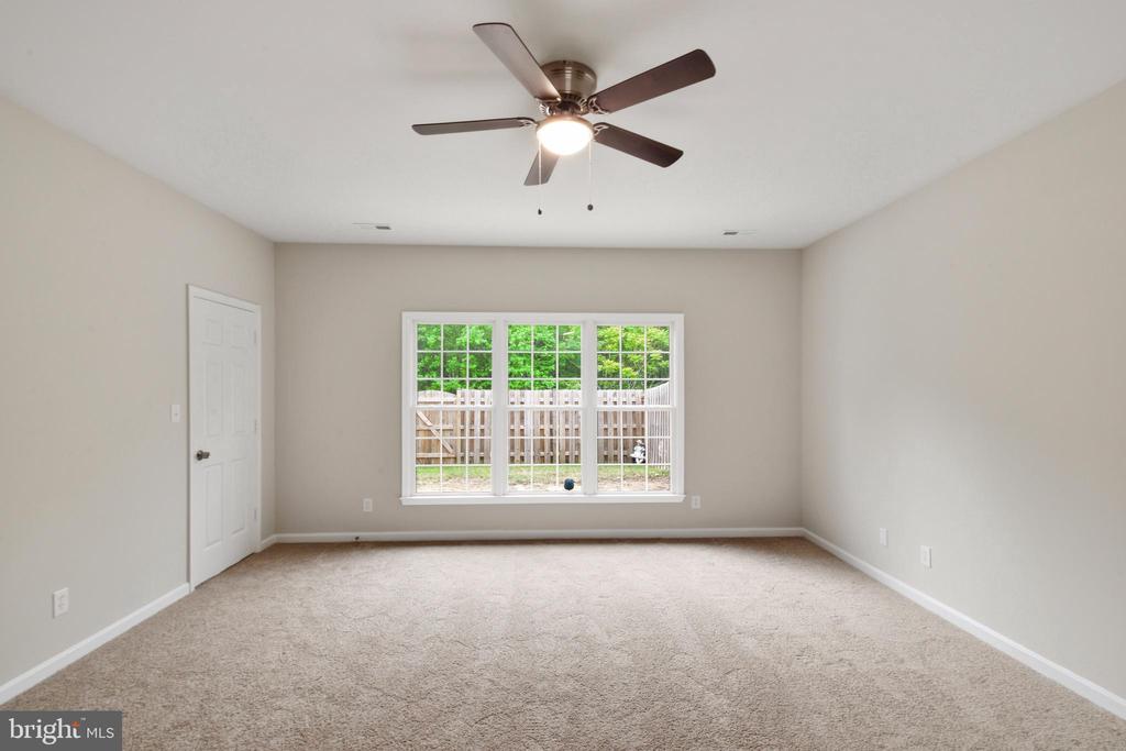 7112 RADFORD, FREDERICKSBURG, Virginia 22407, 2 Bedrooms Bedrooms, ,2 BathroomsBathrooms,Residential,7112 RADFORD,VASP2041194 MLS # VASP2041194