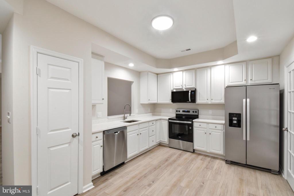 7112 RADFORD, FREDERICKSBURG, Virginia 22407, 2 Bedrooms Bedrooms, ,2 BathroomsBathrooms,Residential,7112 RADFORD,VASP2041194 MLS # VASP2041194