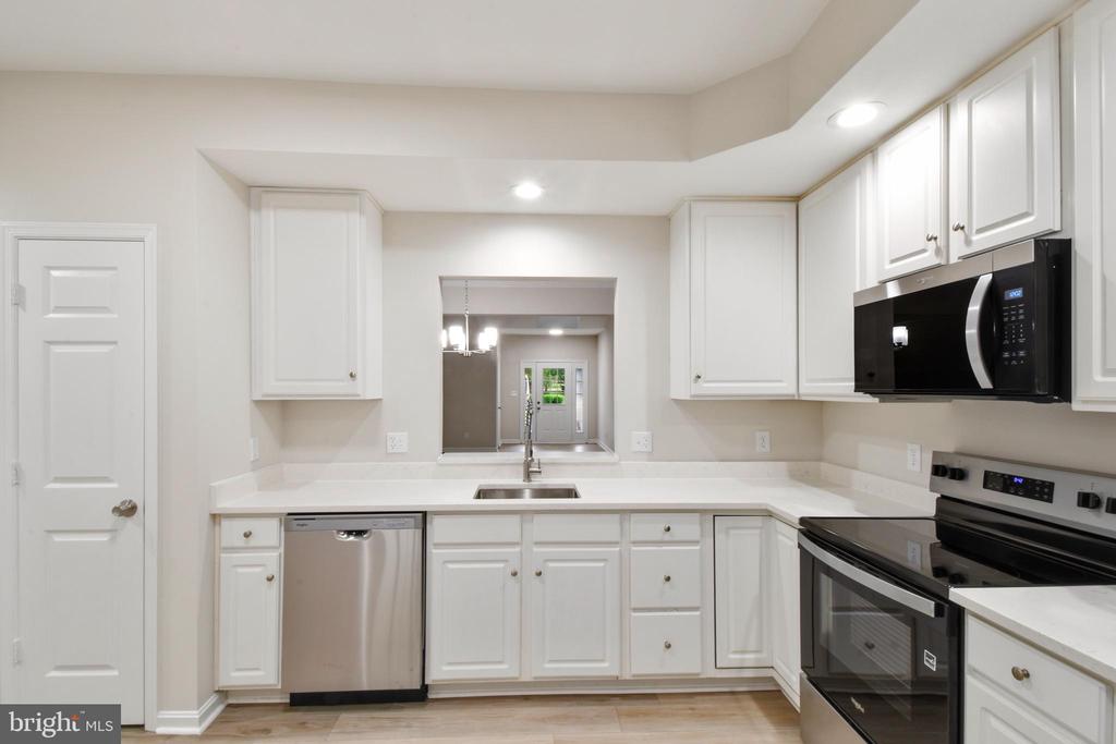 7112 RADFORD, FREDERICKSBURG, Virginia 22407, 2 Bedrooms Bedrooms, ,2 BathroomsBathrooms,Residential,7112 RADFORD,VASP2041194 MLS # VASP2041194