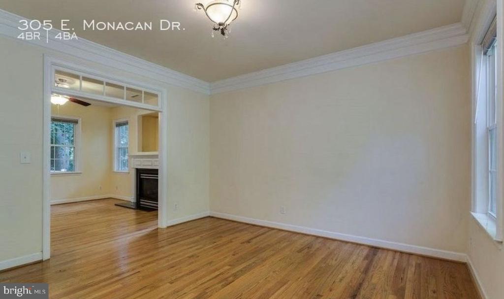 305 E MONACAN DR, CHARLOTTESVILLE, Virginia 22901, 4 Bedrooms Bedrooms, ,3 BathroomsBathrooms,Residential,305 E MONACAN DR,VAAB2001216 MLS # VAAB2001216