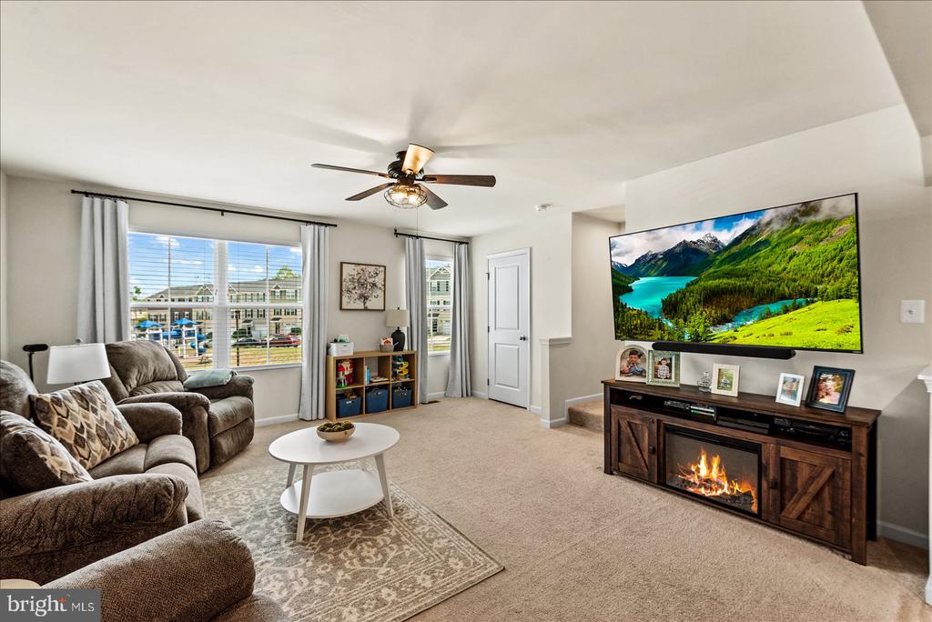 2854 FARZI CIR, LOCUST GROVE, Virginia 22508, 3 Bedrooms Bedrooms, ,2 BathroomsBathrooms,Residential,2854 FARZI CIR,VAOR2013952 MLS # VAOR2013952