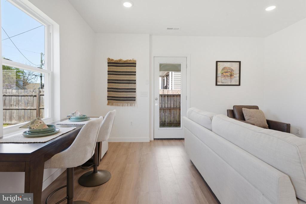 179 MANSFIELD ST, FREDERICKSBURG, Virginia 22408, 3 Bedrooms Bedrooms, ,2 BathroomsBathrooms,Residential,179 MANSFIELD ST,VASP2041312 MLS # VASP2041312