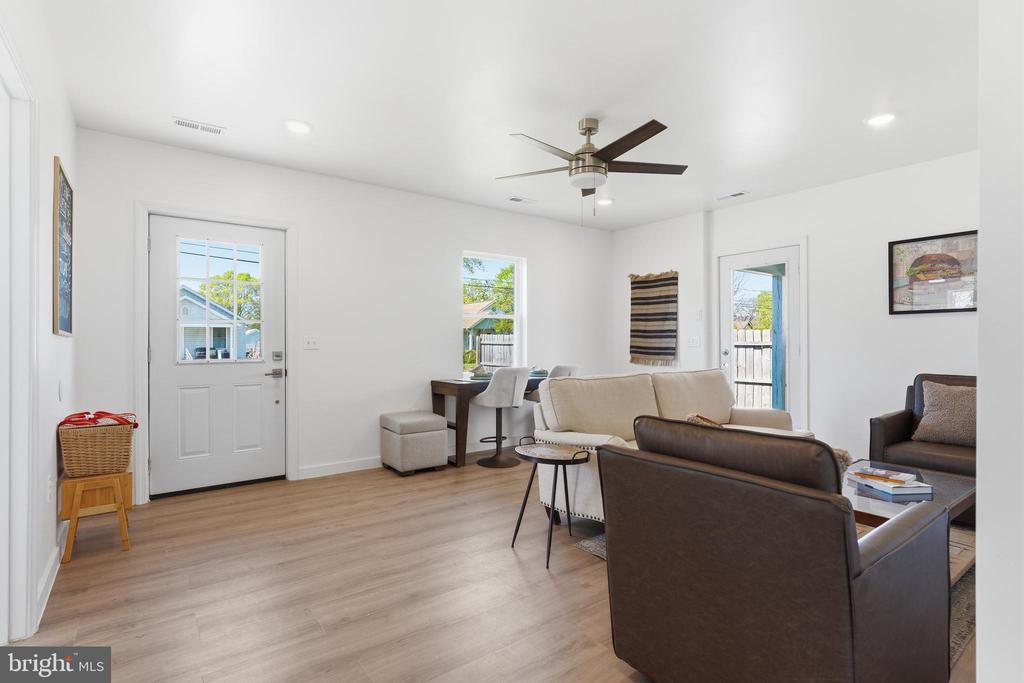 179 MANSFIELD ST, FREDERICKSBURG, Virginia 22408, 3 Bedrooms Bedrooms, ,2 BathroomsBathrooms,Residential,179 MANSFIELD ST,VASP2041312 MLS # VASP2041312