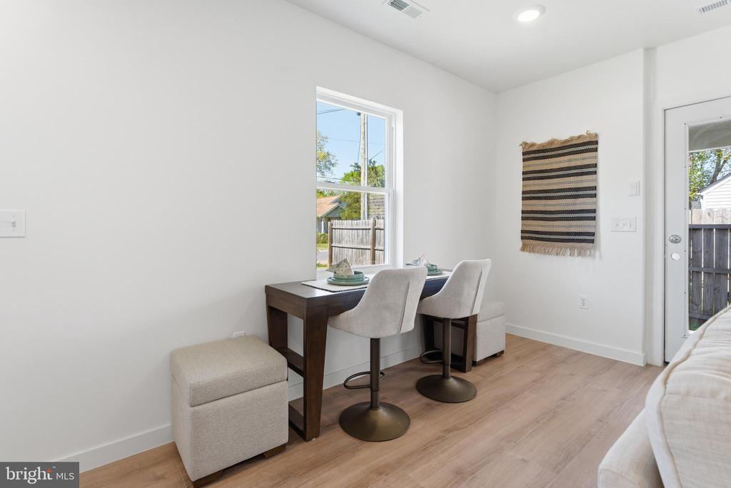 179 MANSFIELD ST, FREDERICKSBURG, Virginia 22408, 3 Bedrooms Bedrooms, ,2 BathroomsBathrooms,Residential,179 MANSFIELD ST,VASP2041312 MLS # VASP2041312