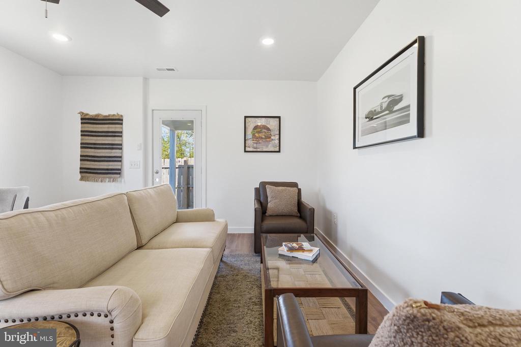 179 MANSFIELD ST, FREDERICKSBURG, Virginia 22408, 3 Bedrooms Bedrooms, ,2 BathroomsBathrooms,Residential,179 MANSFIELD ST,VASP2041312 MLS # VASP2041312