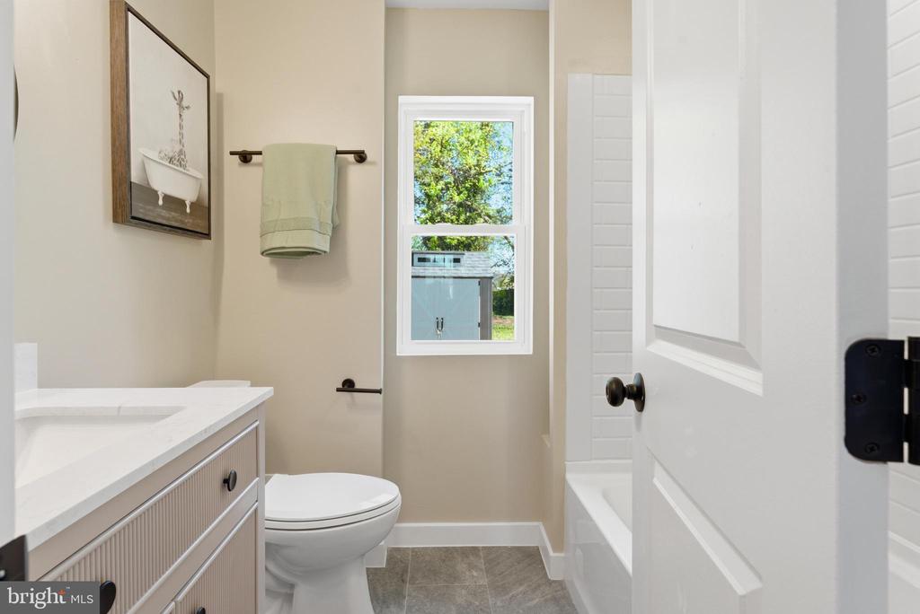 179 MANSFIELD ST, FREDERICKSBURG, Virginia 22408, 3 Bedrooms Bedrooms, ,2 BathroomsBathrooms,Residential,179 MANSFIELD ST,VASP2041312 MLS # VASP2041312