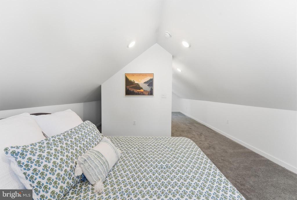 179 MANSFIELD ST, FREDERICKSBURG, Virginia 22408, 3 Bedrooms Bedrooms, ,2 BathroomsBathrooms,Residential,179 MANSFIELD ST,VASP2041312 MLS # VASP2041312