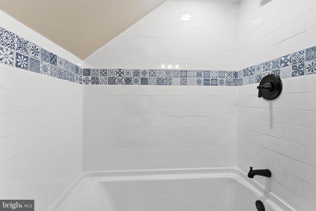 179 MANSFIELD ST, FREDERICKSBURG, Virginia 22408, 3 Bedrooms Bedrooms, ,2 BathroomsBathrooms,Residential,179 MANSFIELD ST,VASP2041312 MLS # VASP2041312