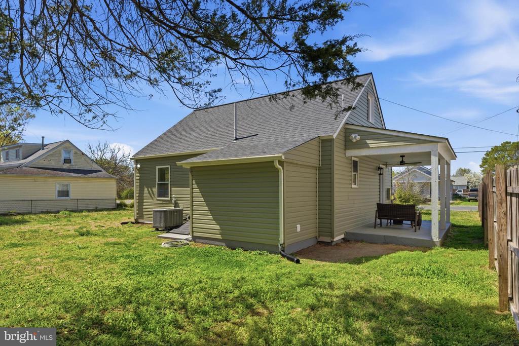 179 MANSFIELD ST, FREDERICKSBURG, Virginia 22408, 3 Bedrooms Bedrooms, ,2 BathroomsBathrooms,Residential,179 MANSFIELD ST,VASP2041312 MLS # VASP2041312