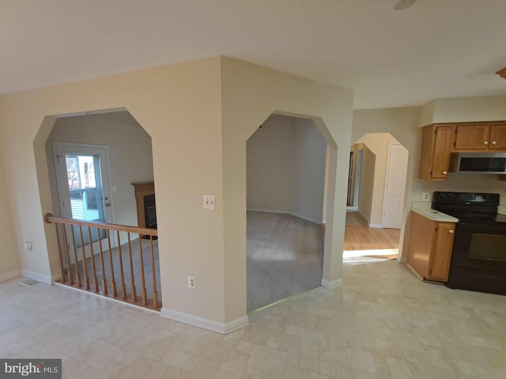 11801 WILDERNESS PARK DR, SPOTSYLVANIA, Virginia 22551, 3 Bedrooms Bedrooms, ,2 BathroomsBathrooms,Residential,11801 WILDERNESS PARK DR,VASP2041316 MLS # VASP2041316