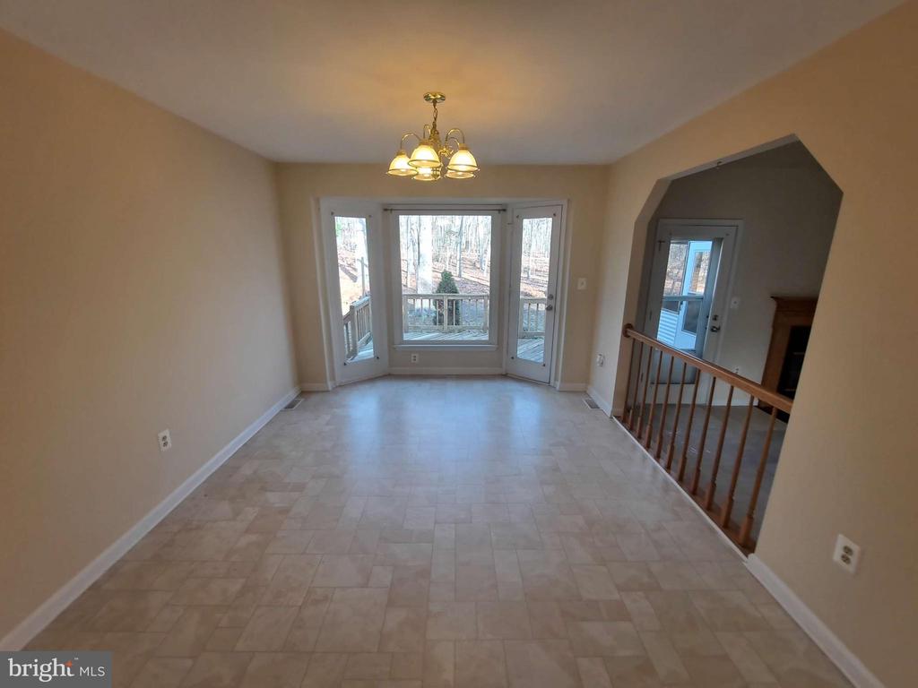 11801 WILDERNESS PARK DR, SPOTSYLVANIA, Virginia 22551, 3 Bedrooms Bedrooms, ,2 BathroomsBathrooms,Residential,11801 WILDERNESS PARK DR,VASP2041316 MLS # VASP2041316