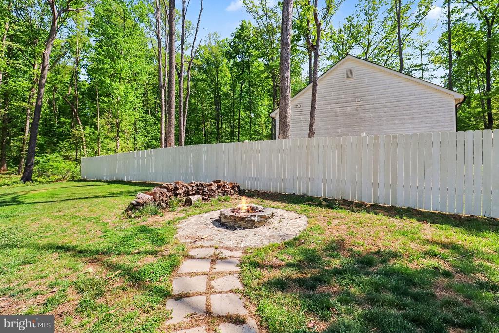 1322 KENNON RD, MINERAL, Virginia 23117, 3 Bedrooms Bedrooms, ,2 BathroomsBathrooms,Residential,1322 KENNON RD,VALA2009746 MLS # VALA2009746