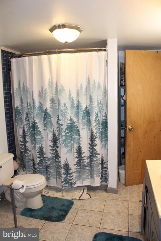 446 SPRING DR, STANARDSVILLE, Virginia 22973, 4 Bedrooms Bedrooms, ,1 BathroomBathrooms,Residential,446 SPRING DR,VAGR2000852 MLS # VAGR2000852