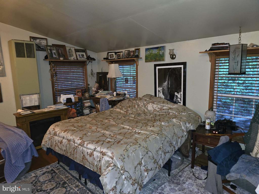 446 SPRING DR, STANARDSVILLE, Virginia 22973, 4 Bedrooms Bedrooms, ,1 BathroomBathrooms,Residential,446 SPRING DR,VAGR2000852 MLS # VAGR2000852