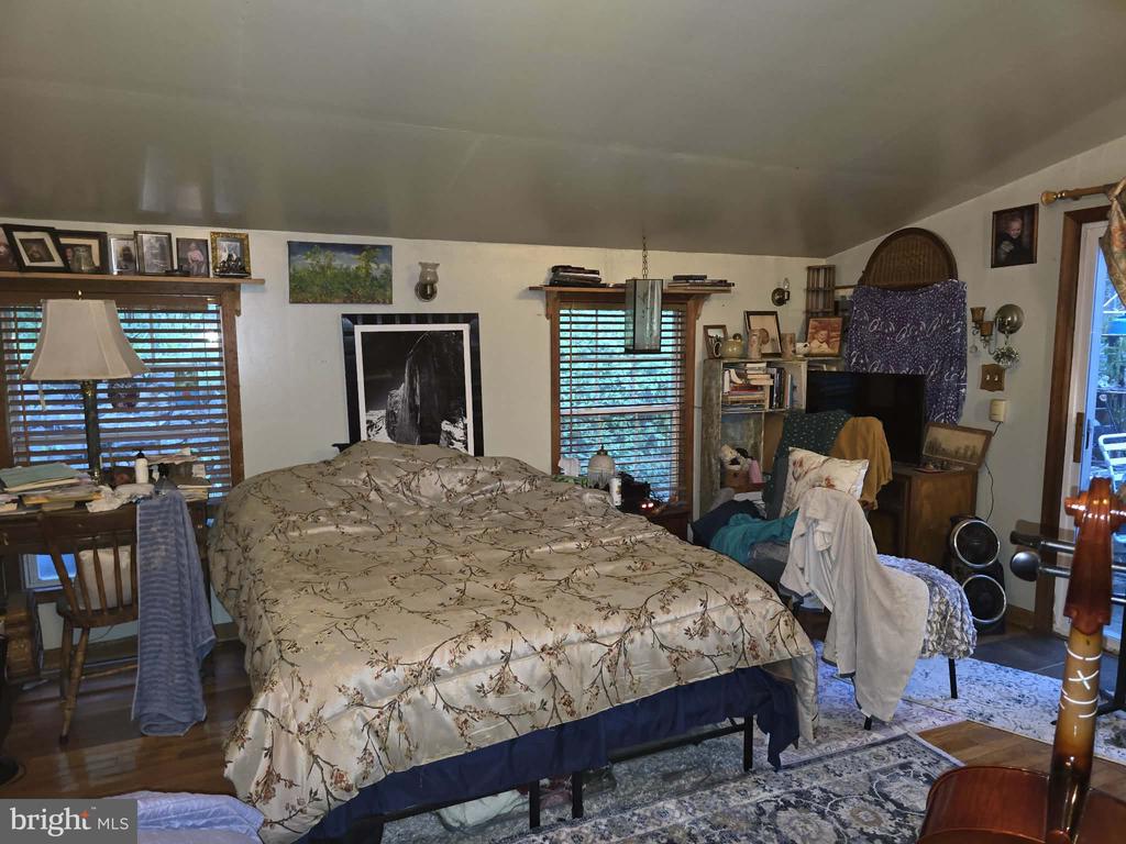 446 SPRING DR, STANARDSVILLE, Virginia 22973, 4 Bedrooms Bedrooms, ,1 BathroomBathrooms,Residential,446 SPRING DR,VAGR2000852 MLS # VAGR2000852