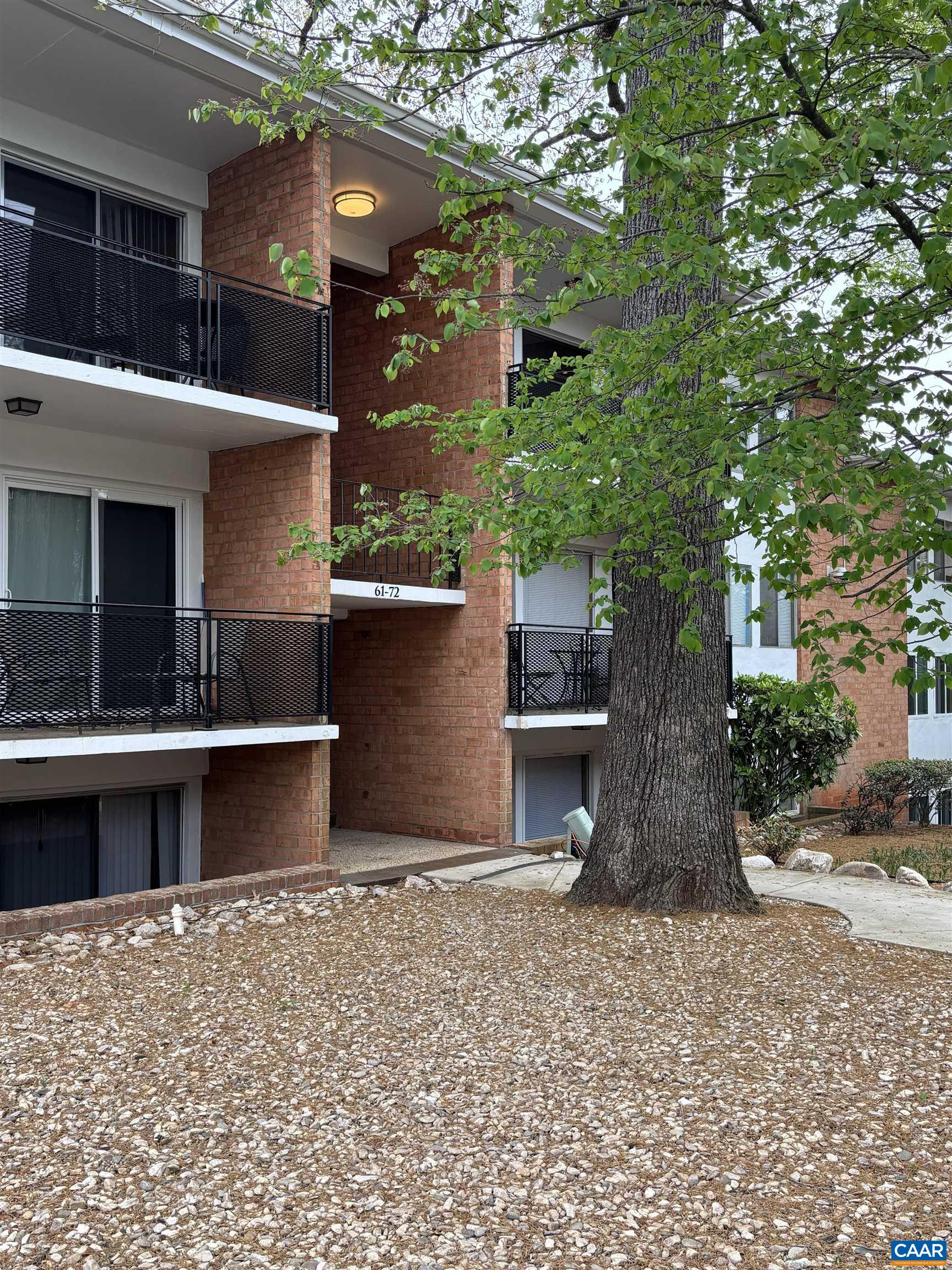 1800 JEFFERSON PARK AVE, CHARLOTTESVILLE, Virginia 22903, 1 Bedroom Bedrooms, ,1 BathroomBathrooms,Residential,1800 JEFFERSON PARK AVE,676069 MLS # 676069