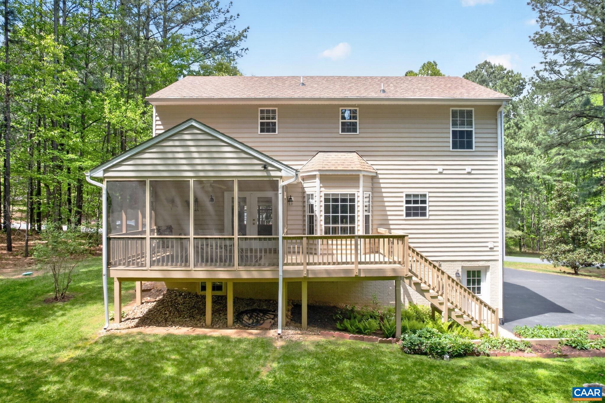 154 WHITE CEDAR RD, BARBOURSVILLE, Virginia 22923, 4 Bedrooms Bedrooms, ,3 BathroomsBathrooms,Residential,154 WHITE CEDAR RD,676183 MLS # 676183