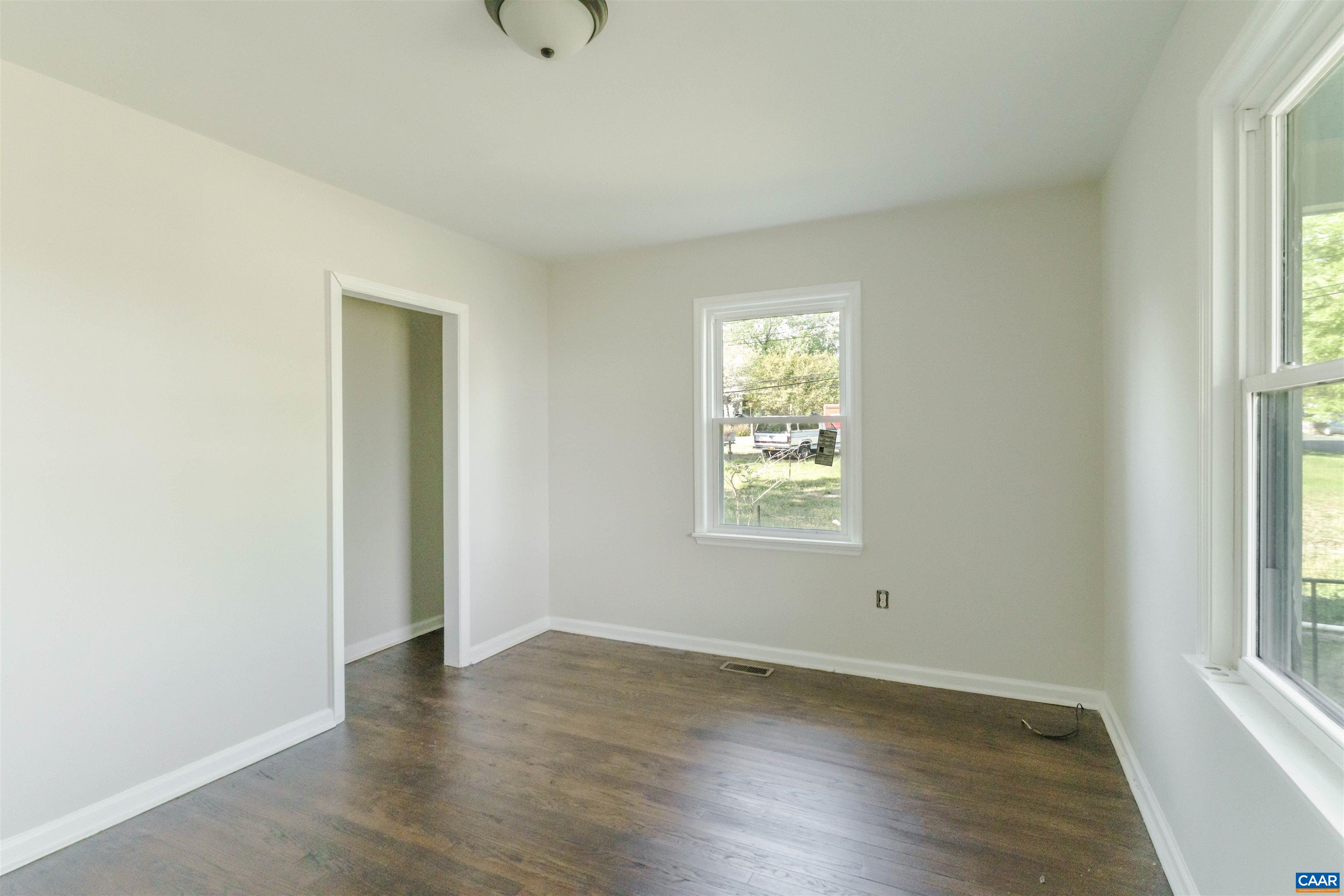 1116 LOCUST AVE, CHARLOTTESVILLE, Virginia 22901, 2 Bedrooms Bedrooms, ,1 BathroomBathrooms,Residential,1116 LOCUST AVE,676290 MLS # 676290