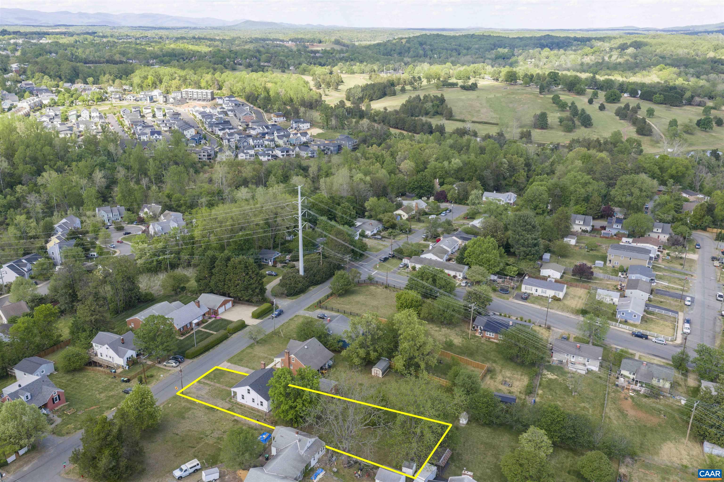 1116 LOCUST AVE, CHARLOTTESVILLE, Virginia 22901, 2 Bedrooms Bedrooms, ,1 BathroomBathrooms,Residential,1116 LOCUST AVE,676290 MLS # 676290