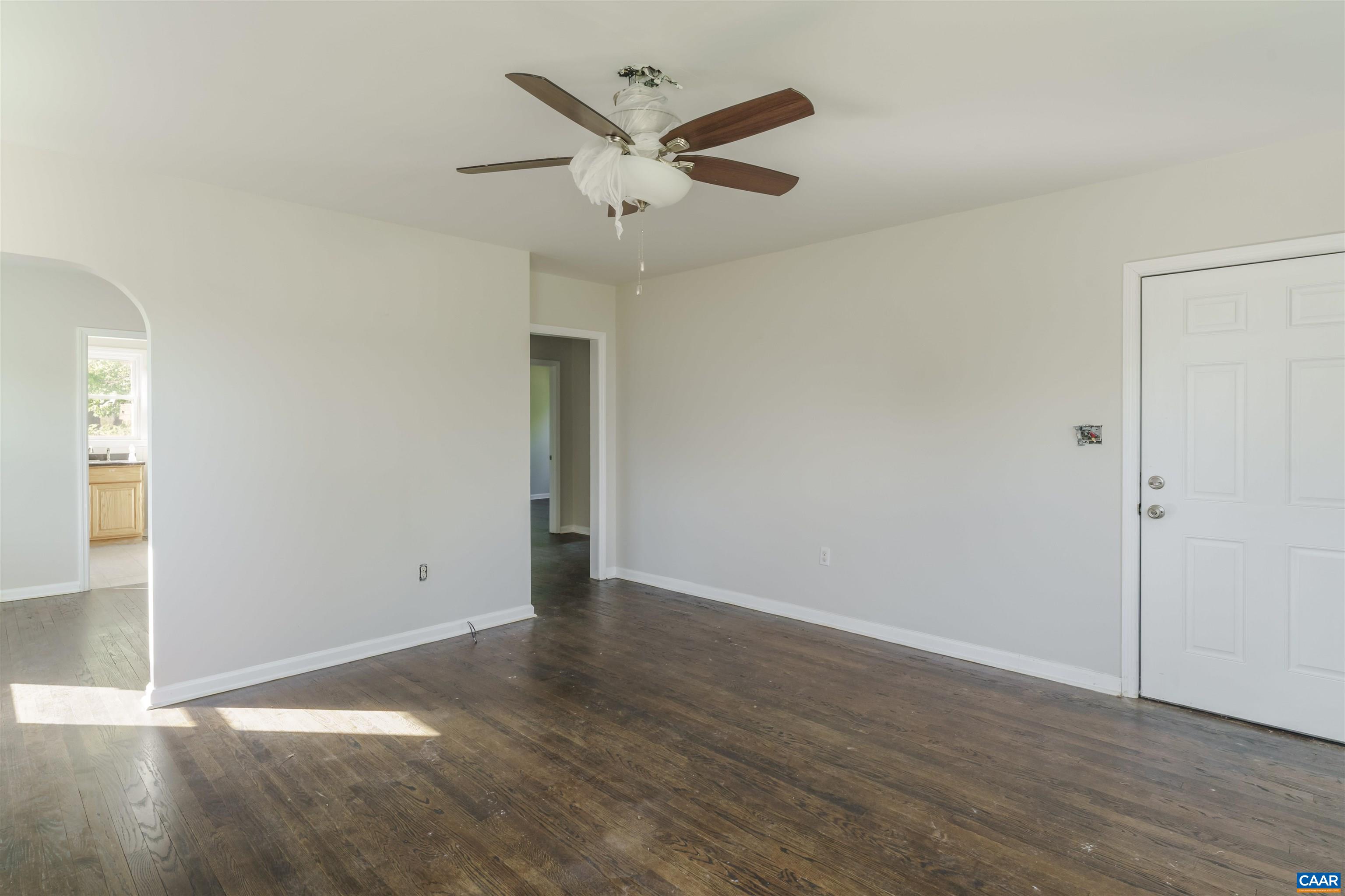 1116 LOCUST AVE, CHARLOTTESVILLE, Virginia 22901, 2 Bedrooms Bedrooms, ,1 BathroomBathrooms,Residential,1116 LOCUST AVE,676290 MLS # 676290