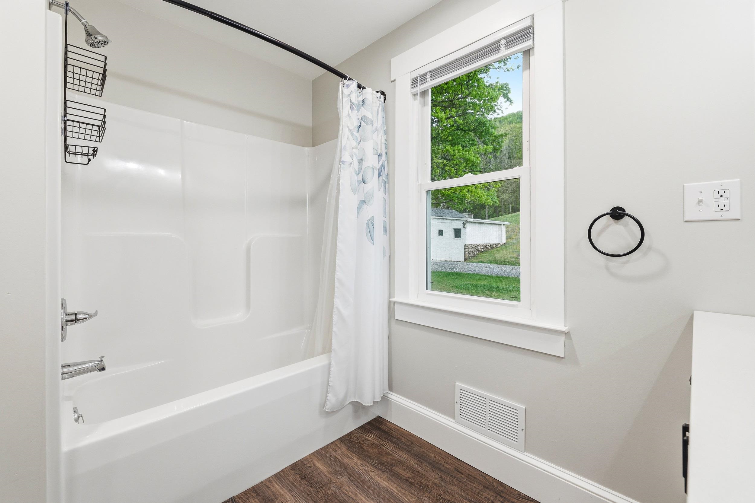 18228 SPOTSWOOD TRL, ELKTON, Virginia 22827, 3 Bedrooms Bedrooms, ,2 BathroomsBathrooms,Residential,18228 SPOTSWOOD TRL,676292 MLS # 676292