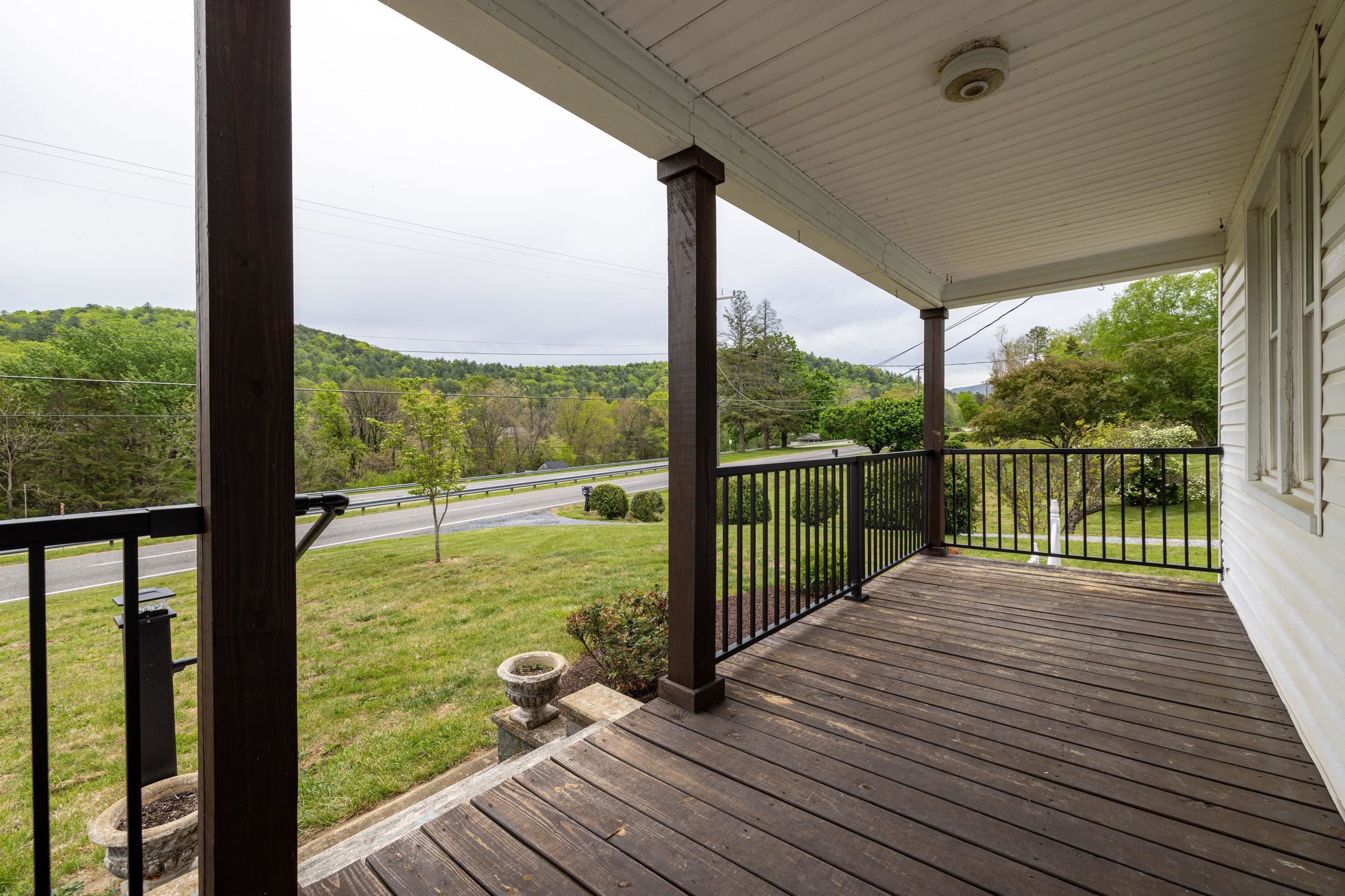 18228 SPOTSWOOD TRL, ELKTON, Virginia 22827, 3 Bedrooms Bedrooms, ,2 BathroomsBathrooms,Residential,18228 SPOTSWOOD TRL,676292 MLS # 676292