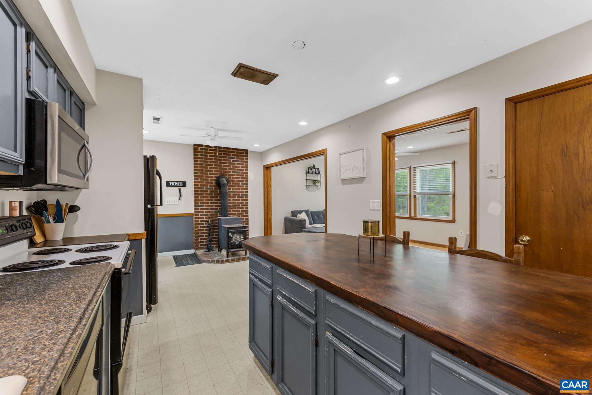 4586 SPOTSWOOD TRL, BARBOURSVILLE, Virginia 22923, 3 Bedrooms Bedrooms, ,2 BathroomsBathrooms,Residential,4586 SPOTSWOOD TRL,676294 MLS # 676294