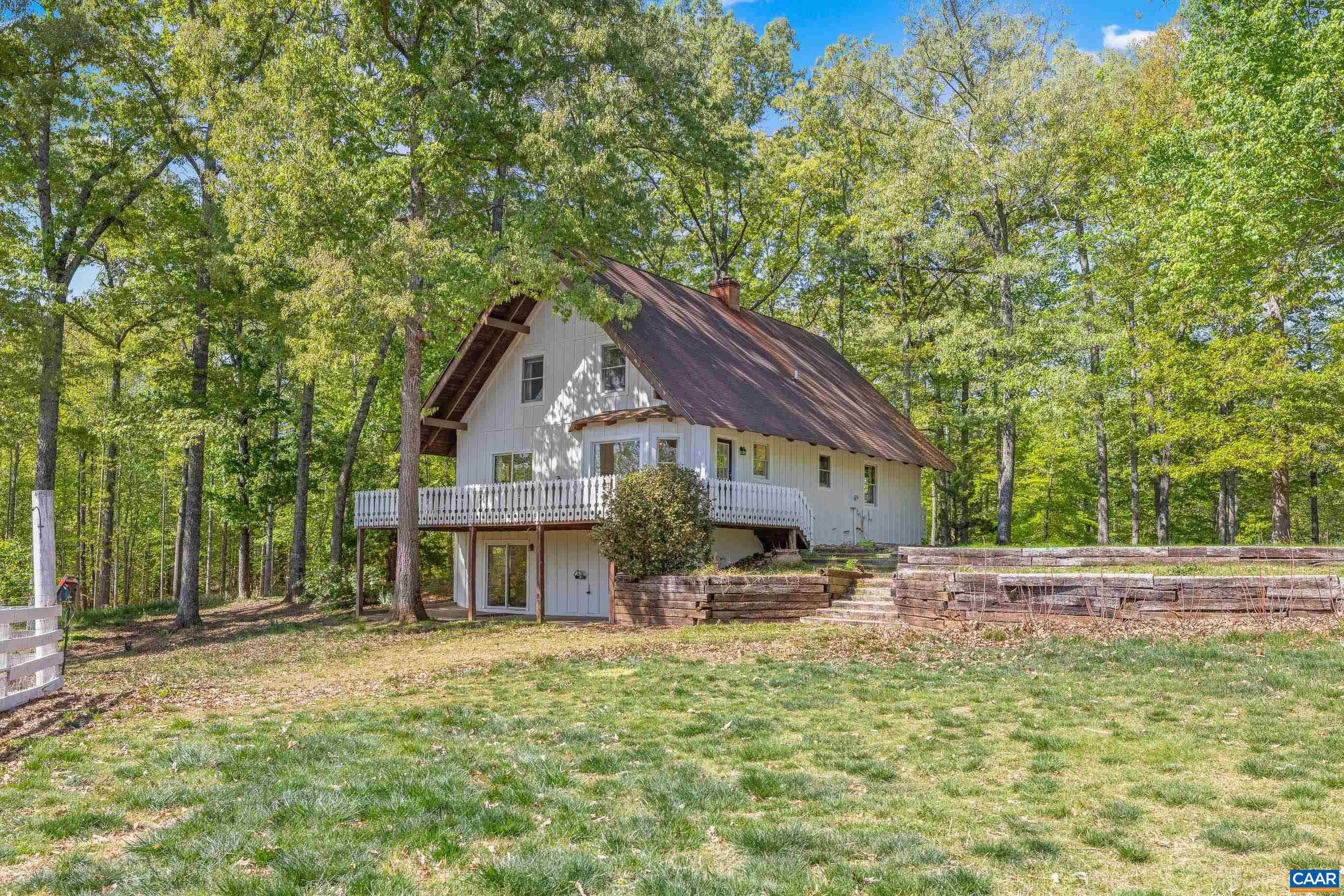 2947 MERRIE MEADOWS LN, KESWICK, Virginia 22947, 4 Bedrooms Bedrooms, ,3 BathroomsBathrooms,Residential,2947 MERRIE MEADOWS LN,676302 MLS # 676302