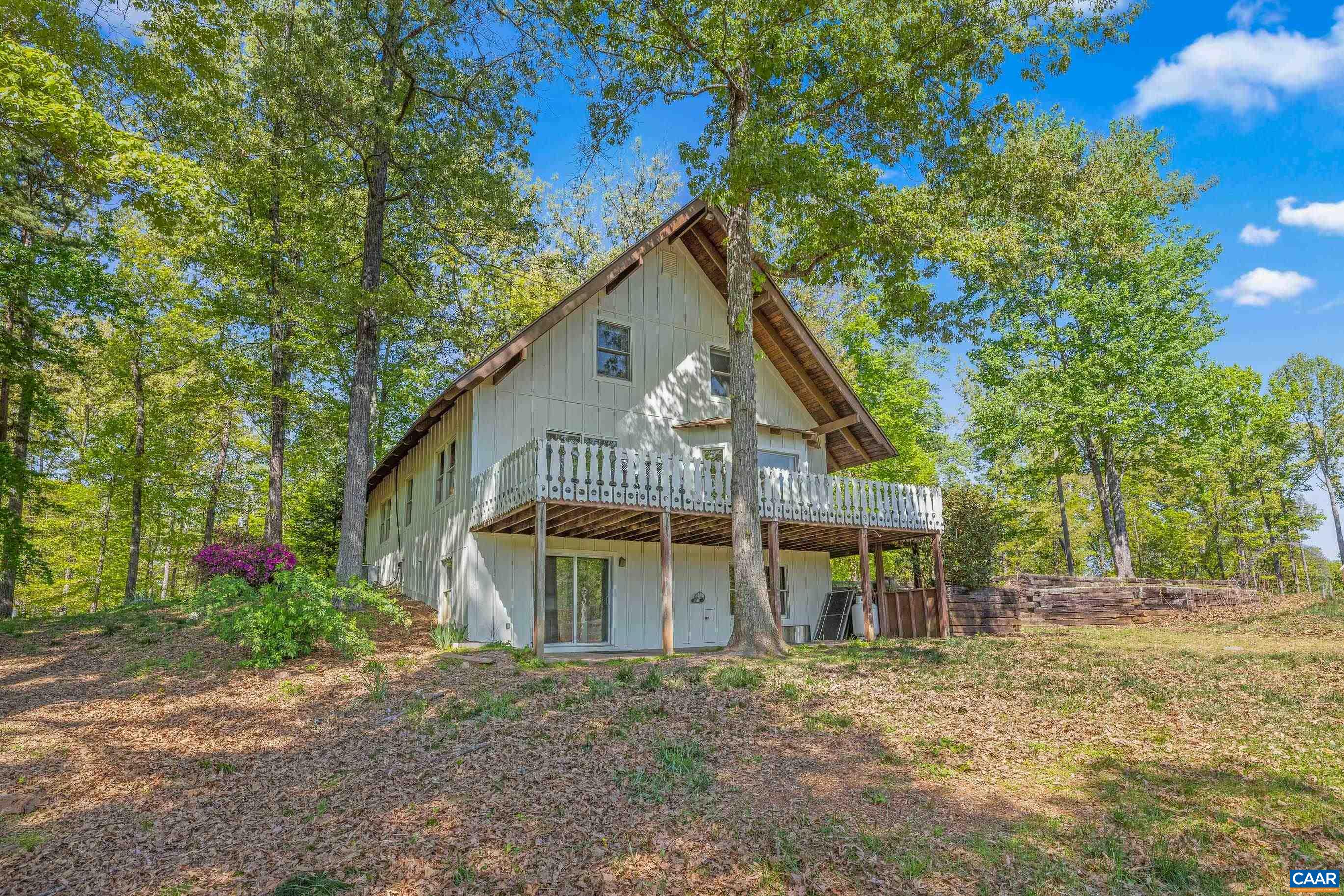 2947 MERRIE MEADOWS LN, KESWICK, Virginia 22947, 4 Bedrooms Bedrooms, ,3 BathroomsBathrooms,Residential,2947 MERRIE MEADOWS LN,676302 MLS # 676302