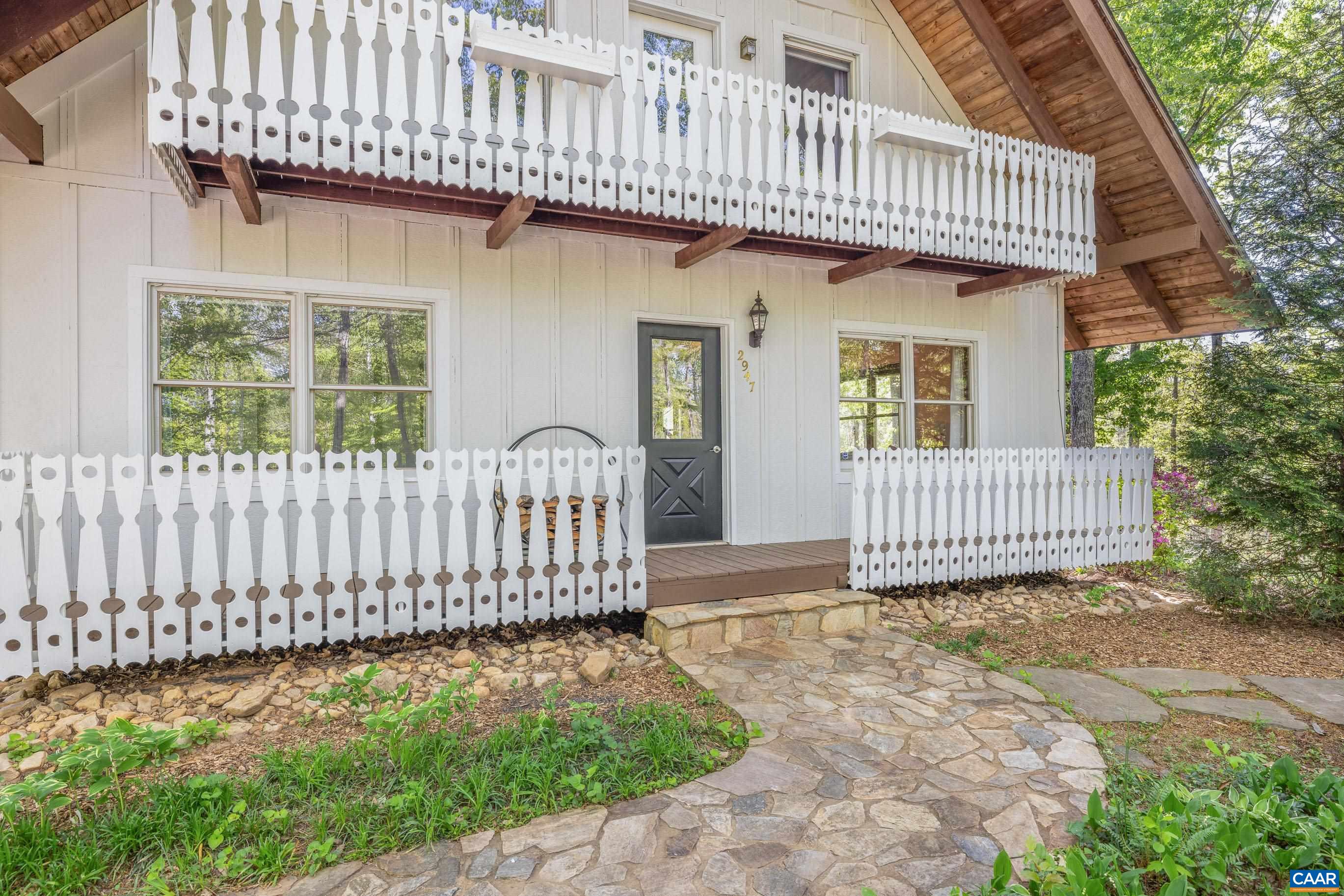 2947 MERRIE MEADOWS LN, KESWICK, Virginia 22947, 4 Bedrooms Bedrooms, ,3 BathroomsBathrooms,Residential,2947 MERRIE MEADOWS LN,676302 MLS # 676302