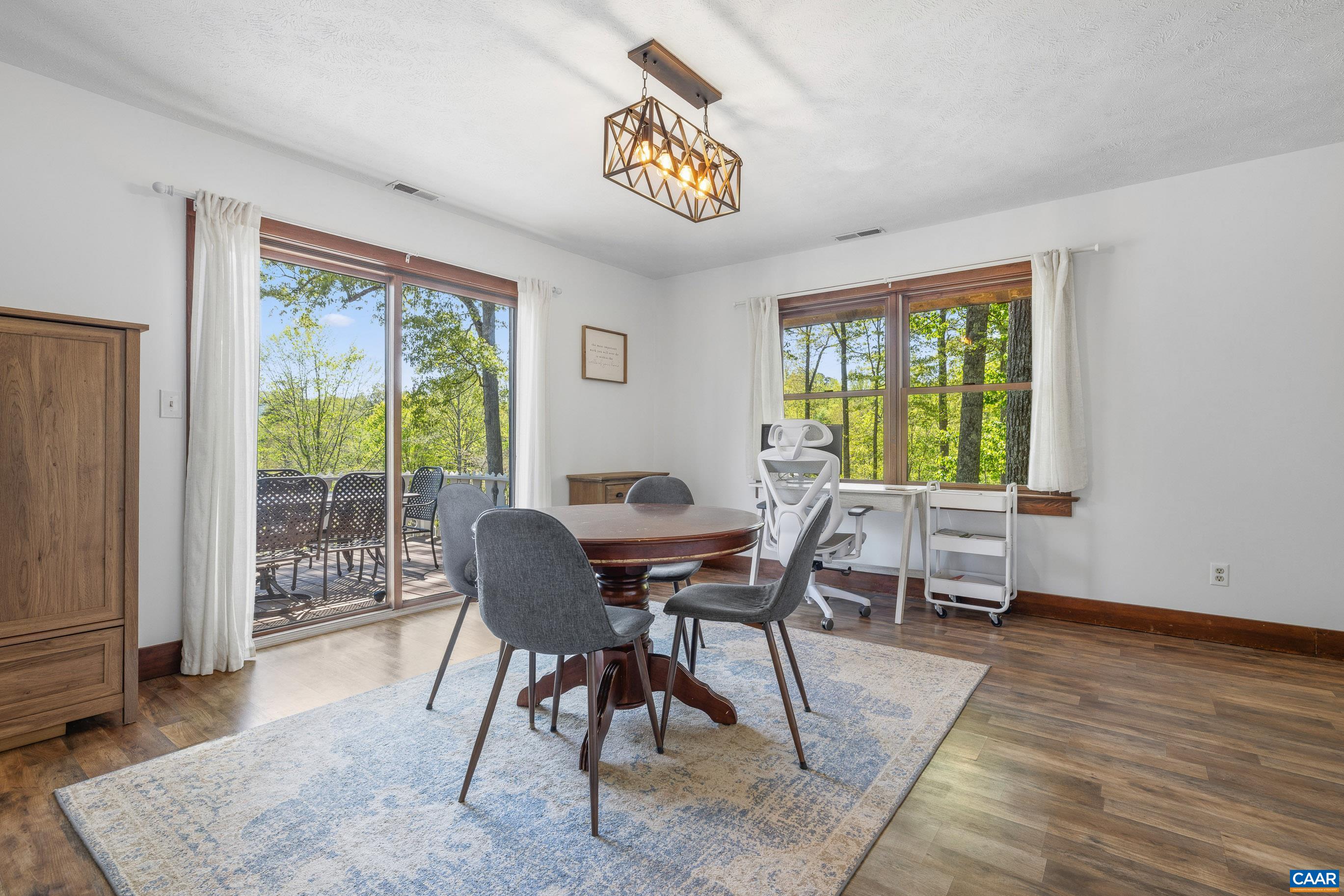 2947 MERRIE MEADOWS LN, KESWICK, Virginia 22947, 4 Bedrooms Bedrooms, ,3 BathroomsBathrooms,Residential,2947 MERRIE MEADOWS LN,676302 MLS # 676302