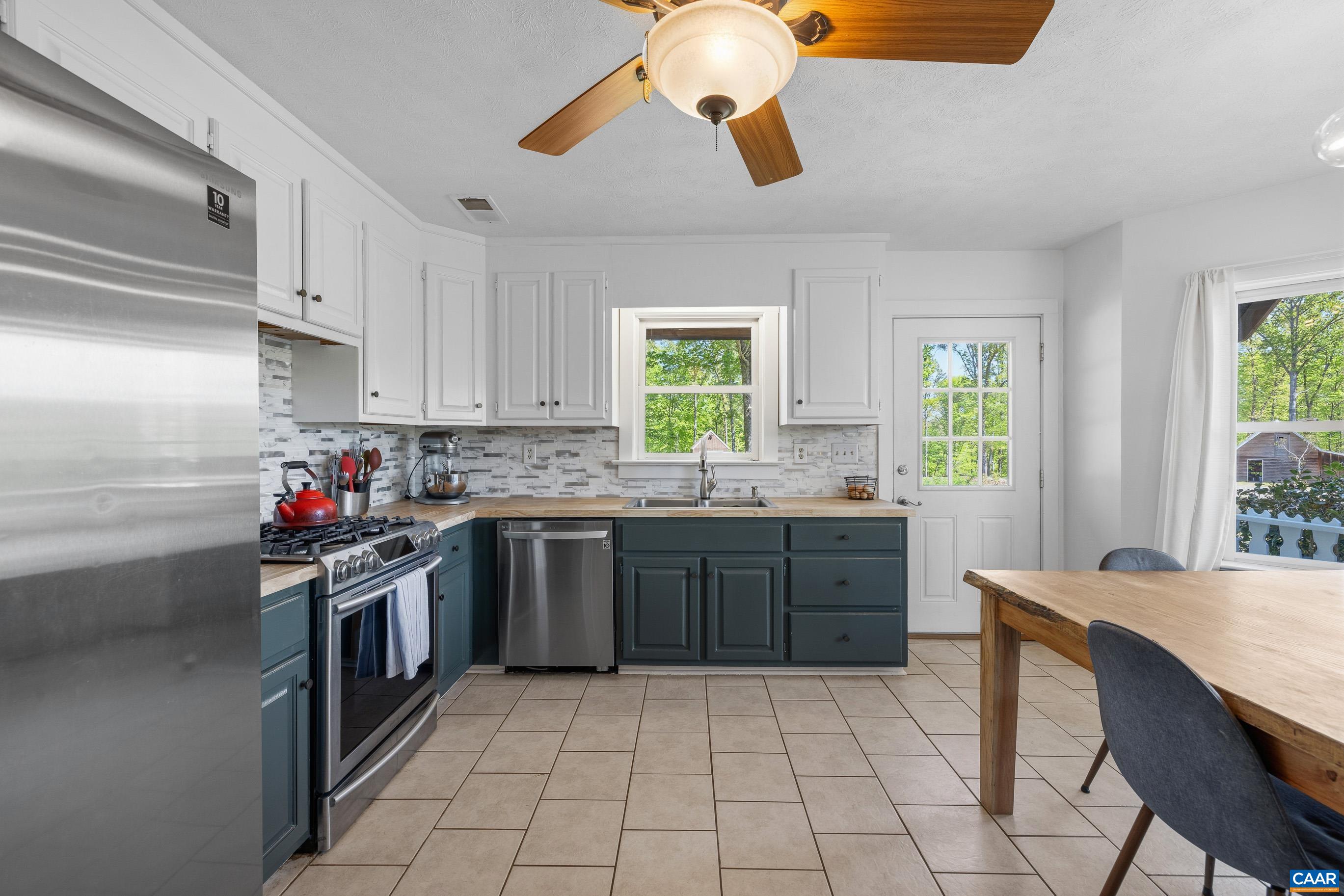 2947 MERRIE MEADOWS LN, KESWICK, Virginia 22947, 4 Bedrooms Bedrooms, ,3 BathroomsBathrooms,Residential,2947 MERRIE MEADOWS LN,676302 MLS # 676302