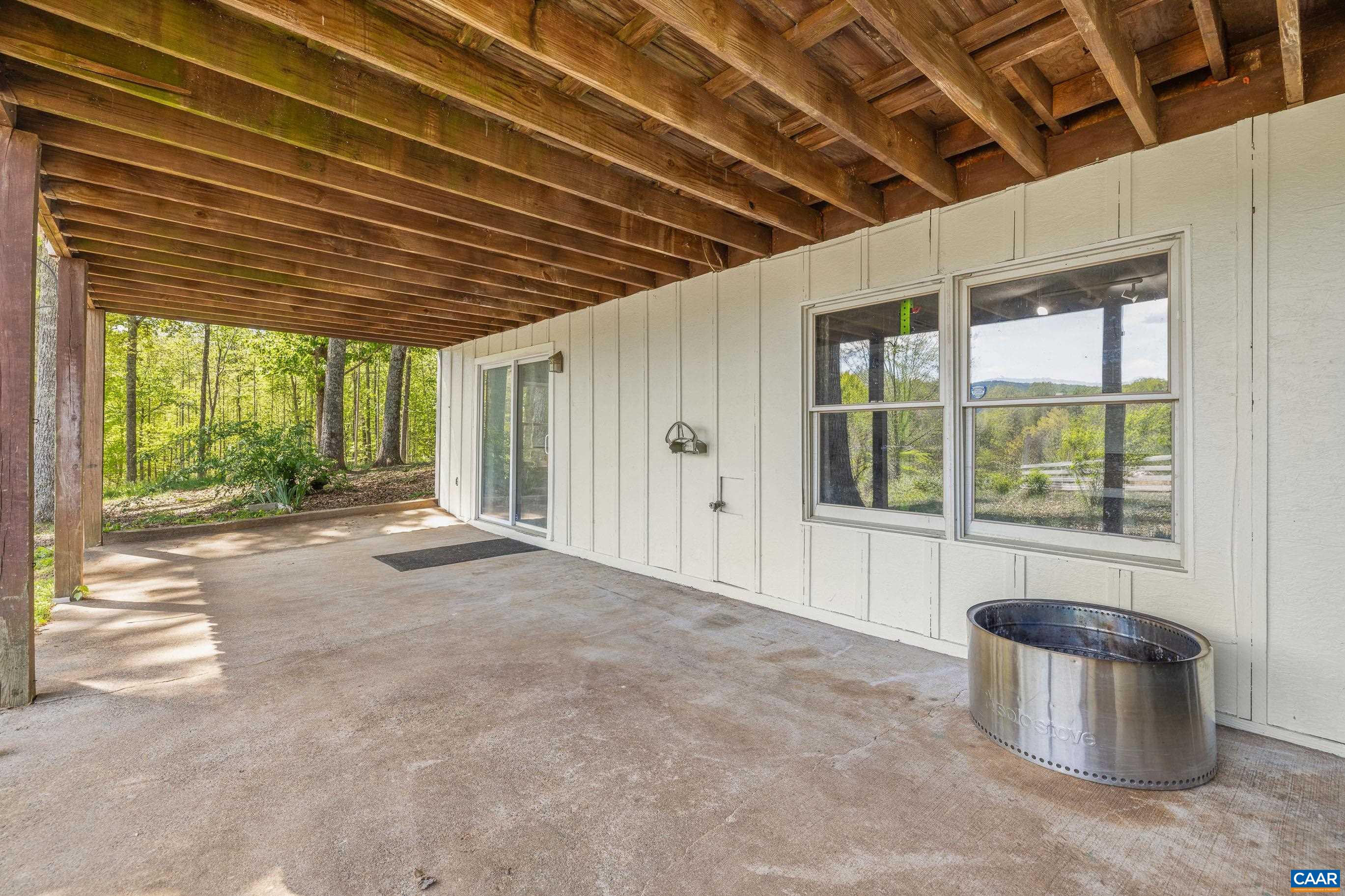 2947 MERRIE MEADOWS LN, KESWICK, Virginia 22947, 4 Bedrooms Bedrooms, ,3 BathroomsBathrooms,Residential,2947 MERRIE MEADOWS LN,676302 MLS # 676302