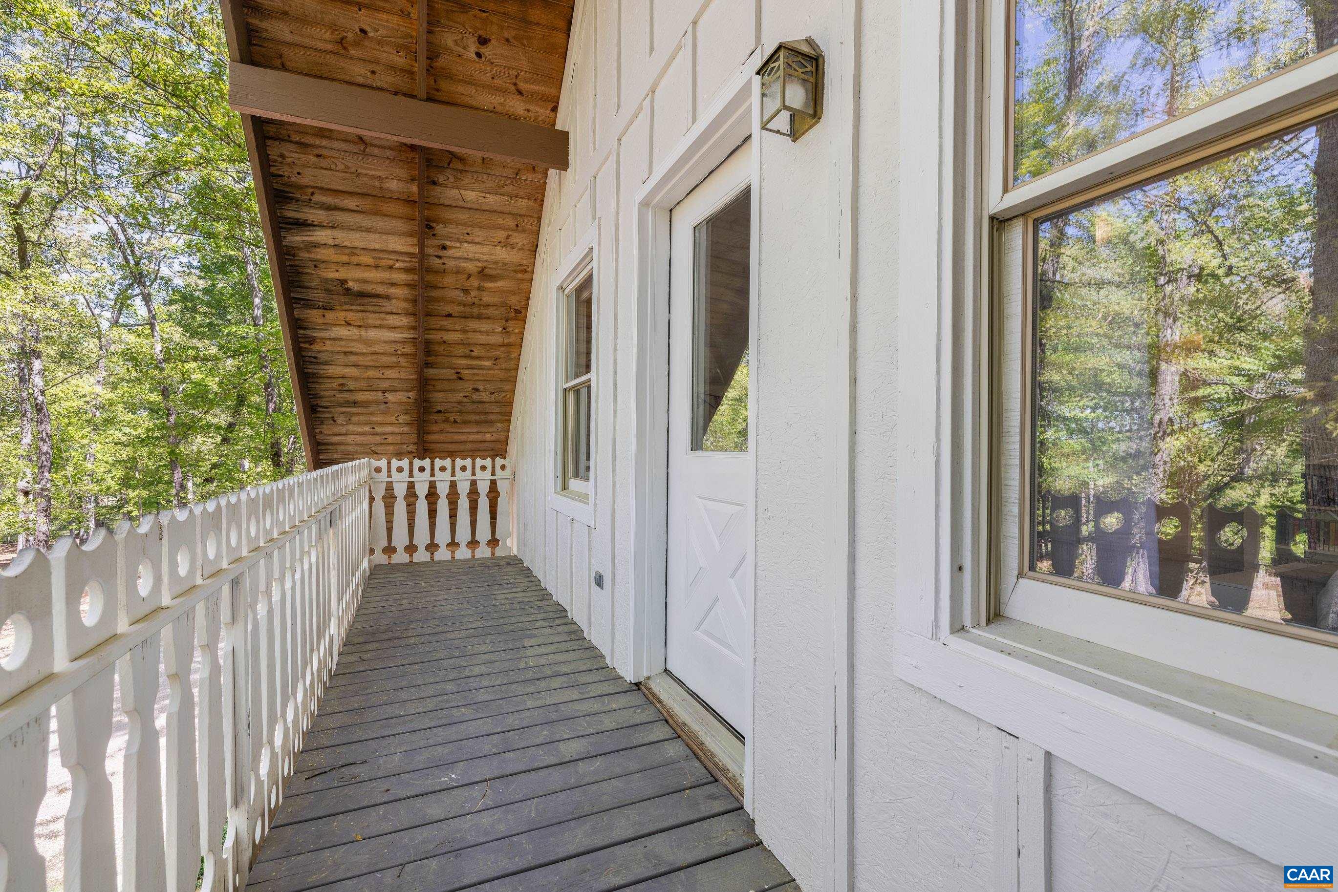 2947 MERRIE MEADOWS LN, KESWICK, Virginia 22947, 4 Bedrooms Bedrooms, ,3 BathroomsBathrooms,Residential,2947 MERRIE MEADOWS LN,676302 MLS # 676302