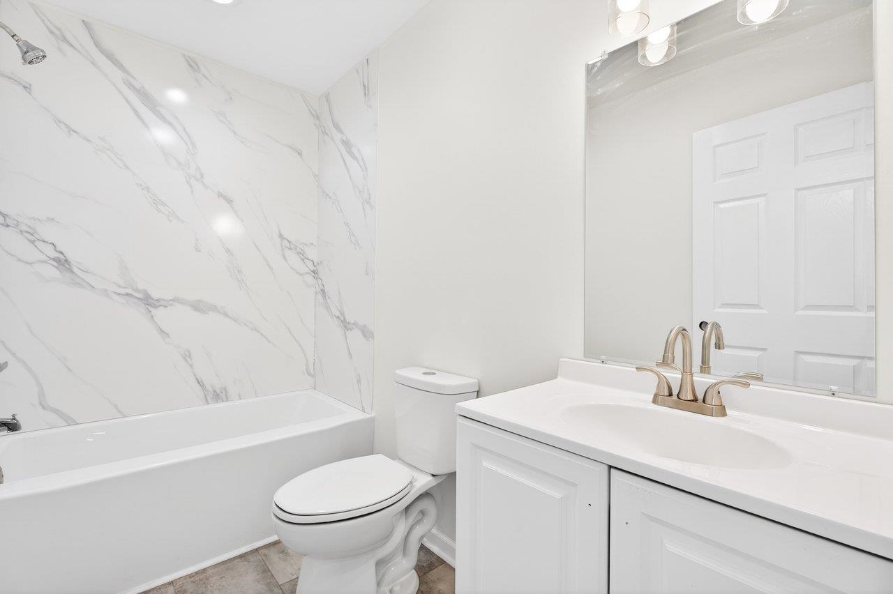 16945 E PROSPECT AVE, ELKTON, Virginia 22827, 4 Bedrooms Bedrooms, ,2 BathroomsBathrooms,Residential,16945 E PROSPECT AVE,676305 MLS # 676305