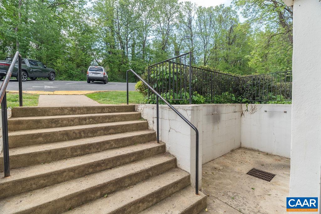 117 BERRY ST, ORANGE, Virginia 22960, 2 Bedrooms Bedrooms, ,1 BathroomBathrooms,Residential,117 BERRY ST,676306 MLS # 676306