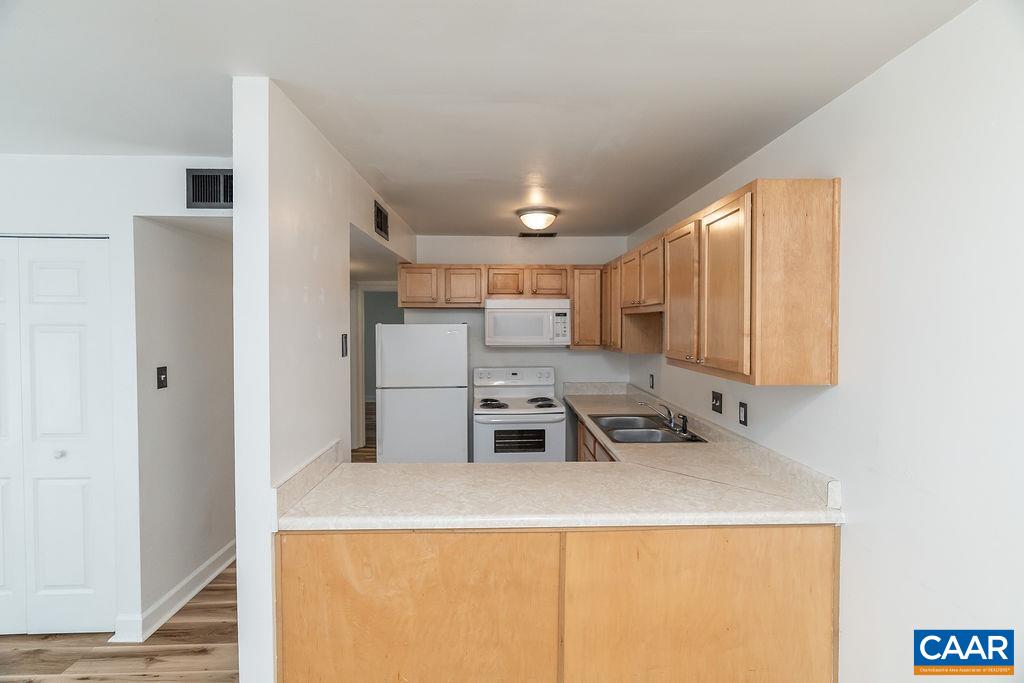 117 BERRY ST, ORANGE, Virginia 22960, 2 Bedrooms Bedrooms, ,1 BathroomBathrooms,Residential,117 BERRY ST,676306 MLS # 676306