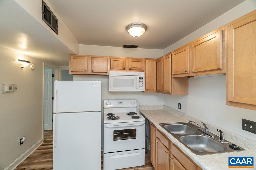 117 BERRY ST, ORANGE, Virginia 22960, 2 Bedrooms Bedrooms, ,1 BathroomBathrooms,Residential,117 BERRY ST,676306 MLS # 676306