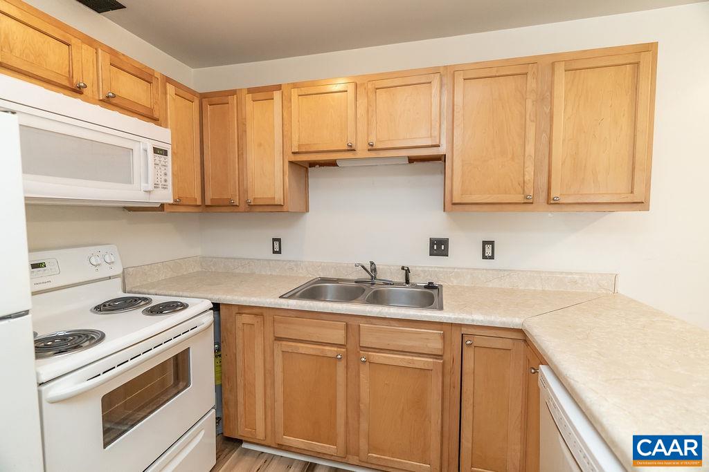 117 BERRY ST, ORANGE, Virginia 22960, 2 Bedrooms Bedrooms, ,1 BathroomBathrooms,Residential,117 BERRY ST,676306 MLS # 676306